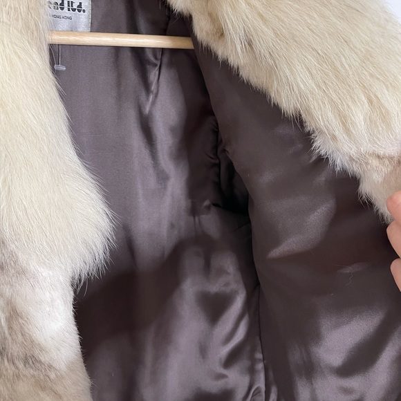 Gorgeous rabbit fur coat white gray - Picture 12 of 13